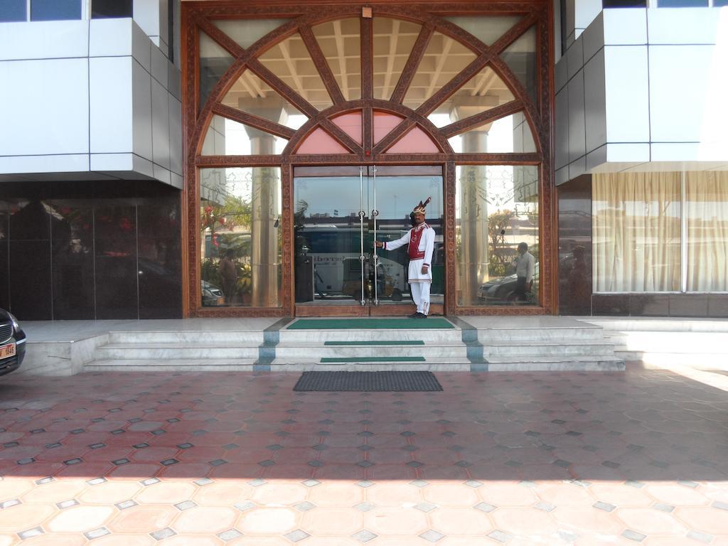 होटल Plr Grand Tirupati
